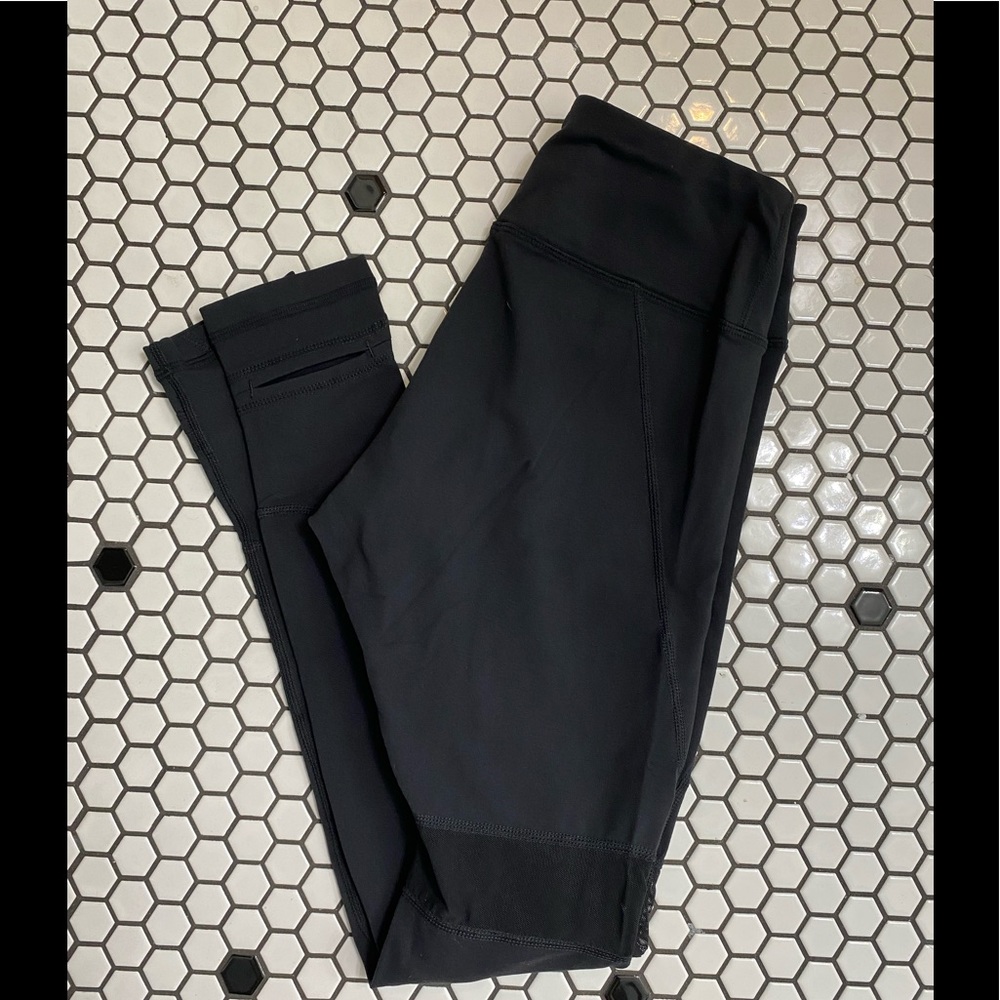 NWOT boutique dance leggings size small
